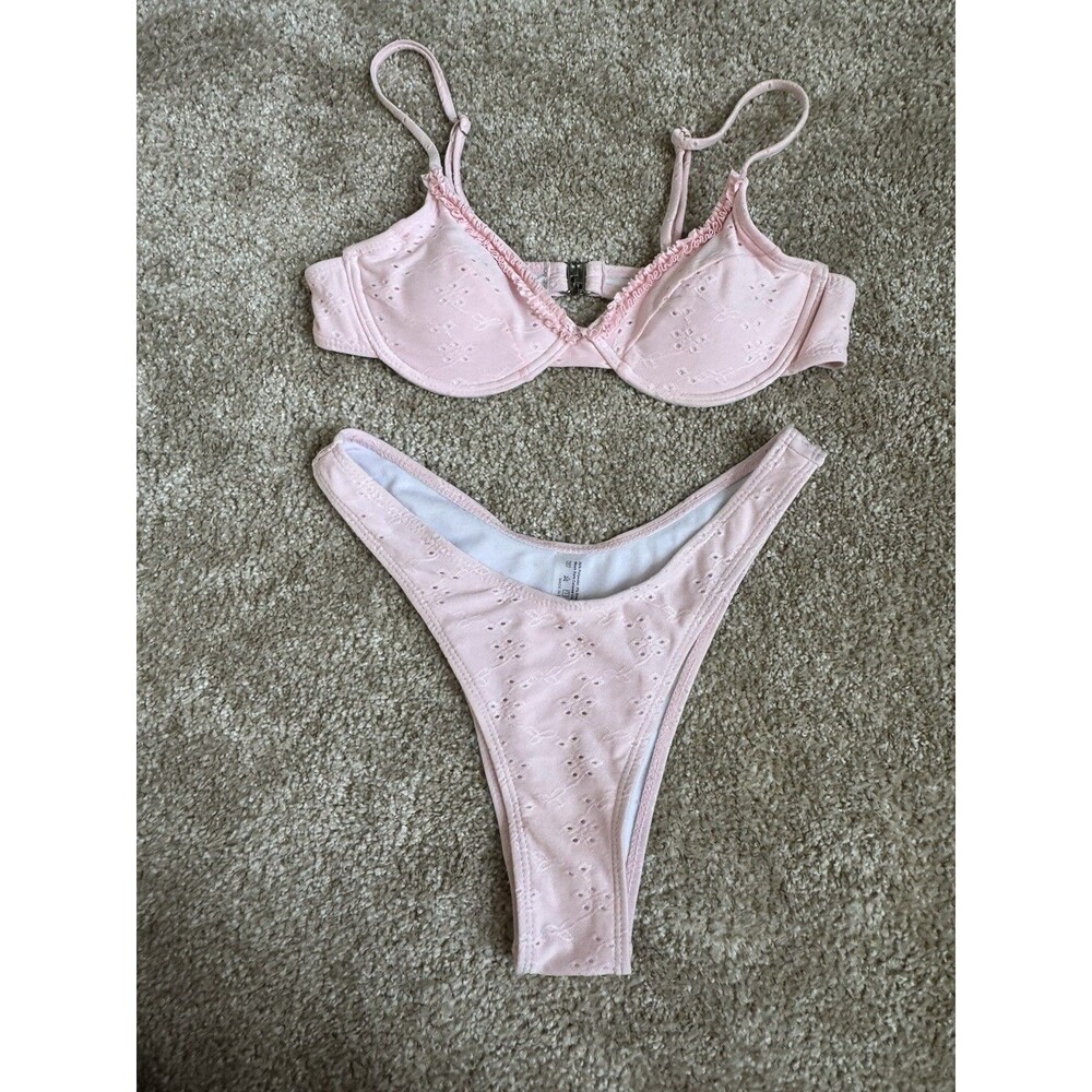 Boutine LA–inspired Pink Floral Bikini Set – Size Small